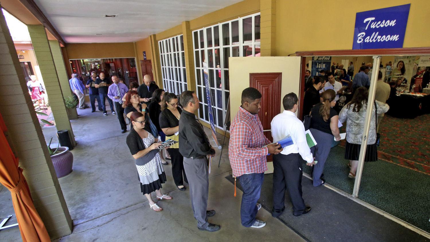New law will make it harder for jobless Arizonans to keep receiving benefits